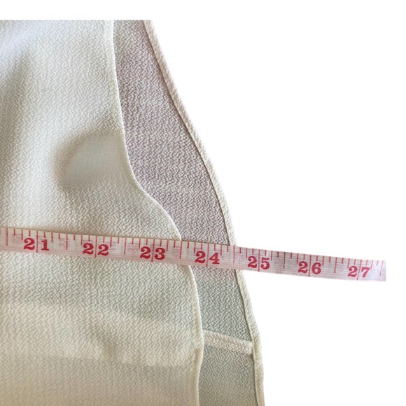 Veronica Beard Off-White Ruffle Shoulder Button-Front V-Neck Blouse Size 6 - Picture 13 of 14